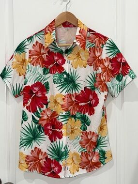 Women’s  White Tropical Floral Short-Sleeve Button-Up Shirt Hawaiian size small